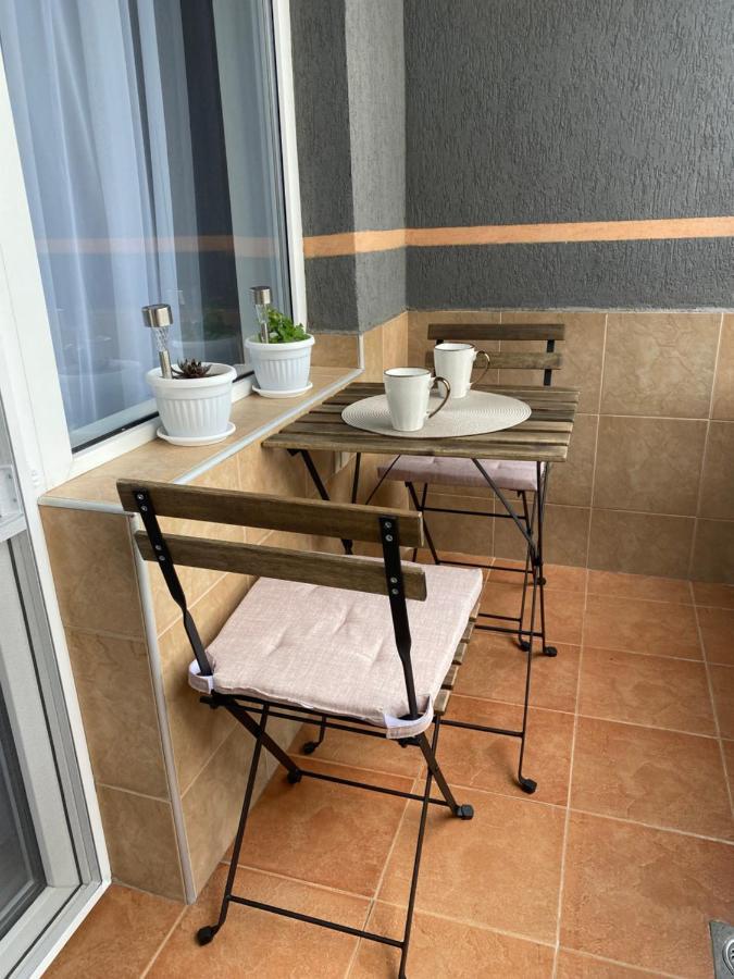 Iva Luxury Apartament Roese Buitenkant foto