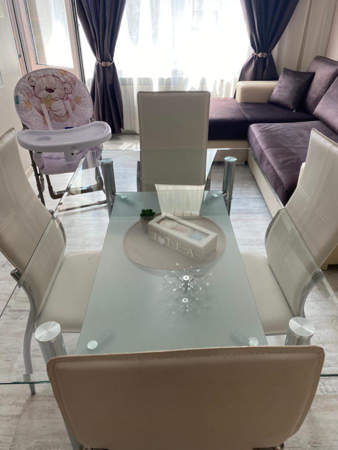 Iva Luxury Apartament Roese Buitenkant foto