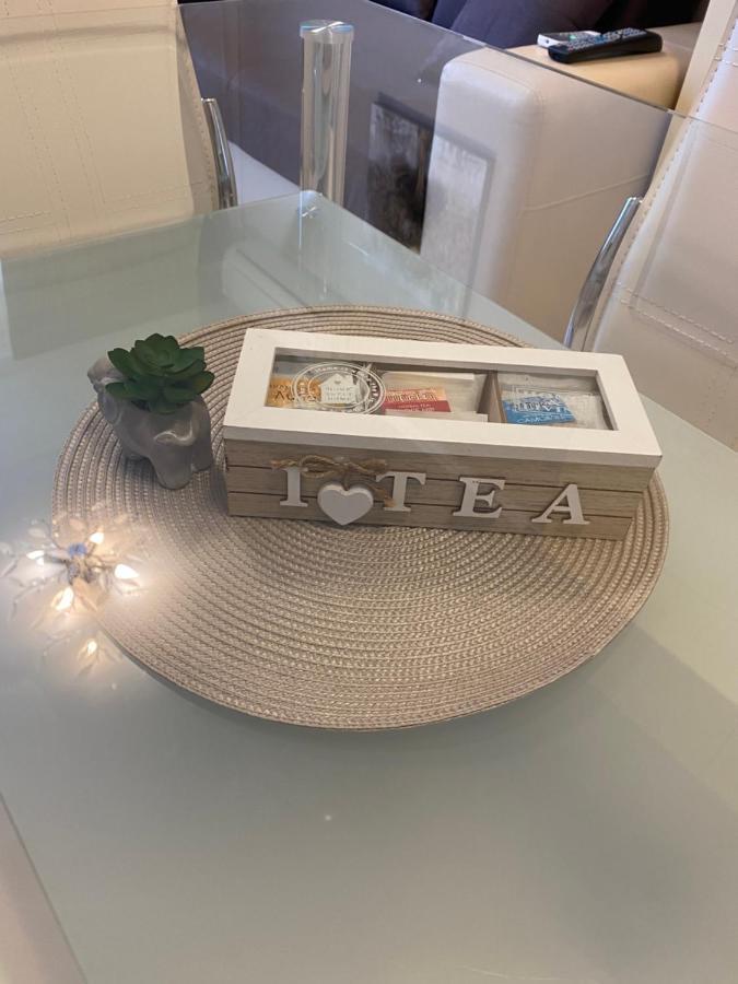 Iva Luxury Apartament Roese Buitenkant foto