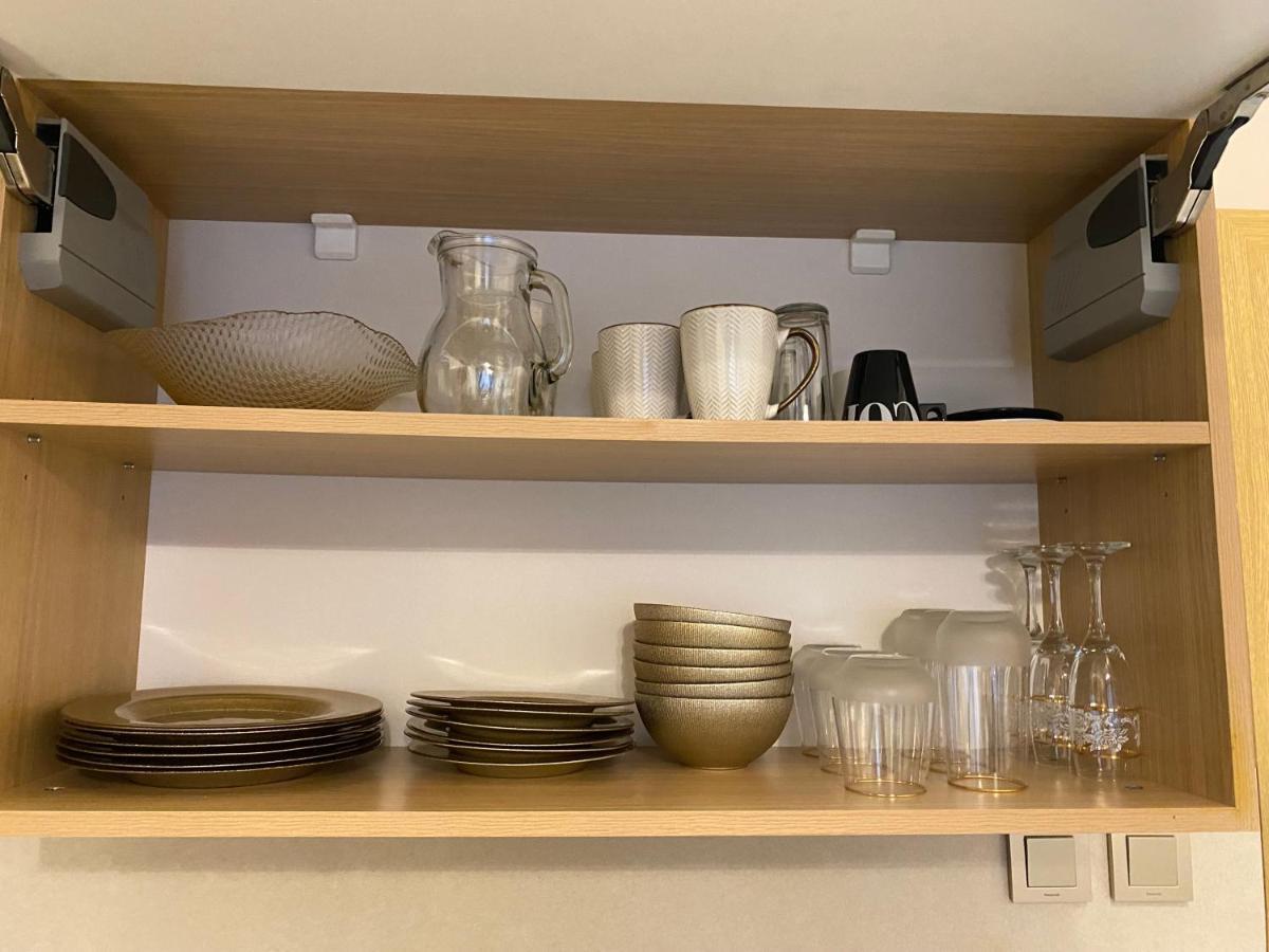 Iva Luxury Apartament Roese Buitenkant foto